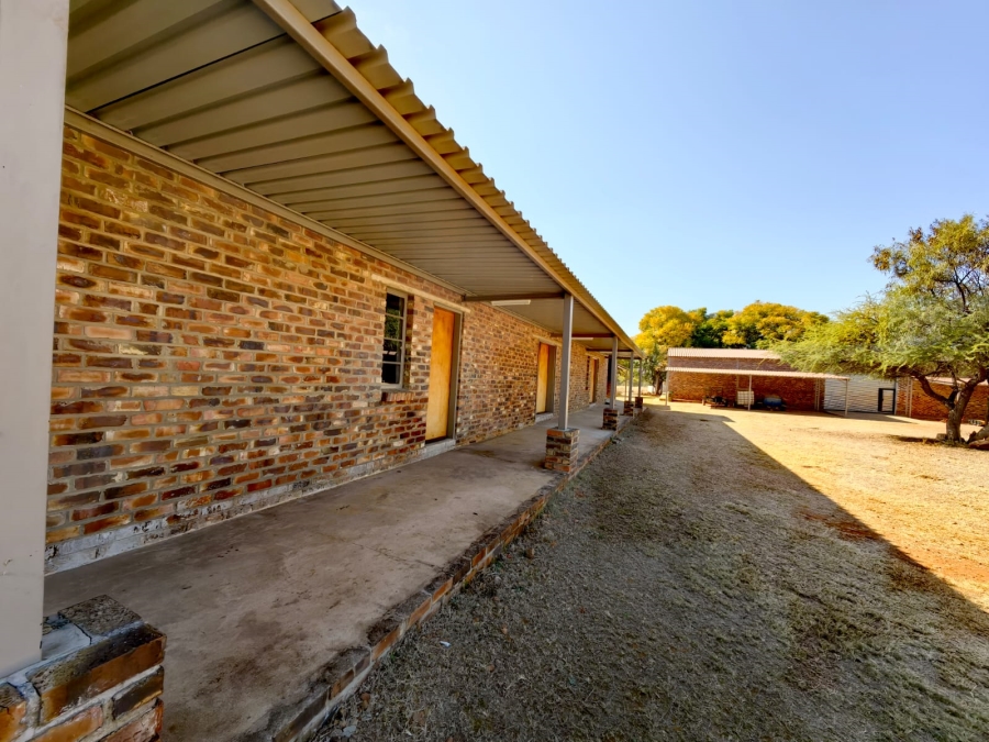 Commercial Property for Sale in Zeerust North West